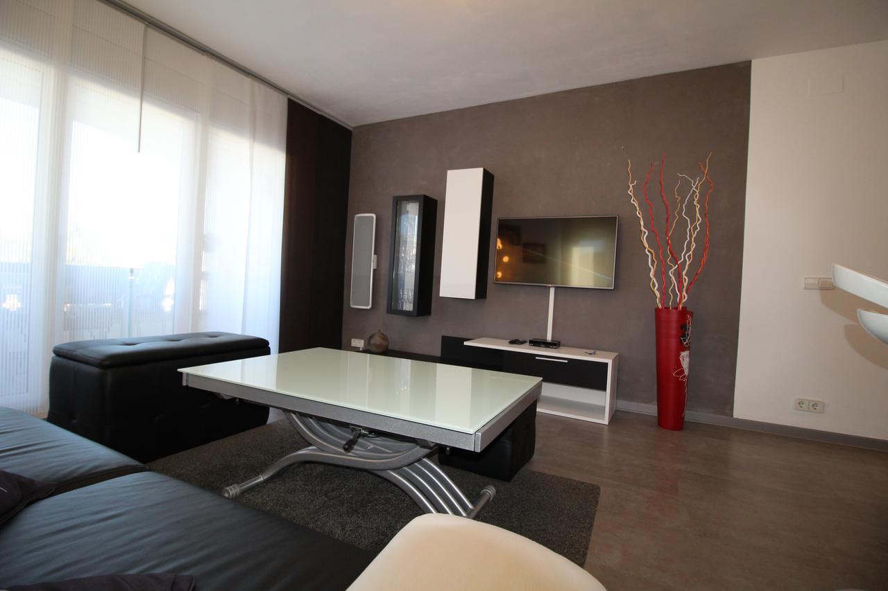 Fonda 24 Apartment Roses Bagian luar foto